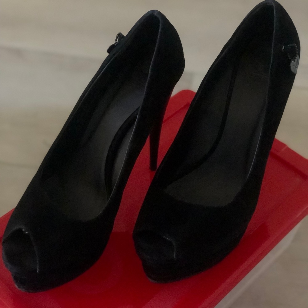 Women’s platform 5 inch velvet heels